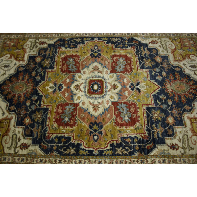 Tapis bleu marine Hale Seriz