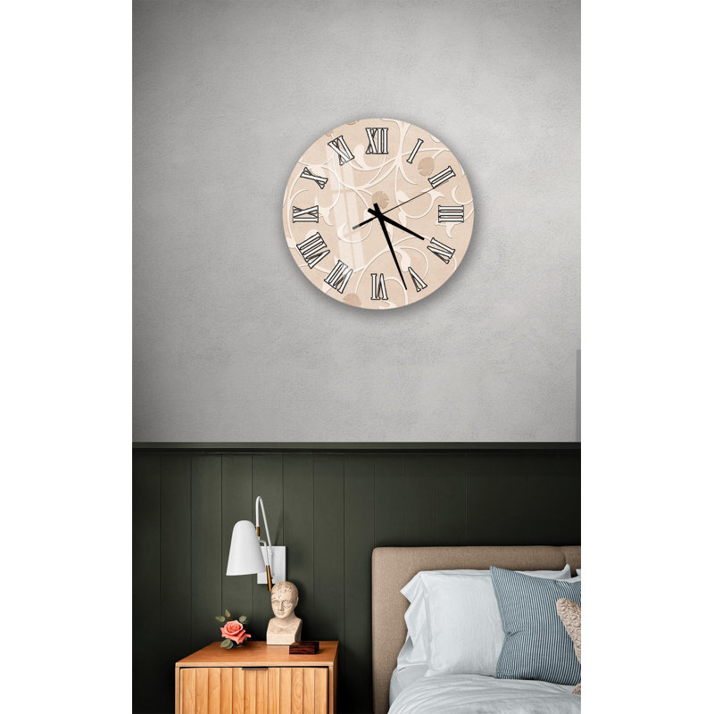 Horloge murale beige à motif floral - montre ronde élégante - décor de maison de campagne neutre pour salon, art crème classique