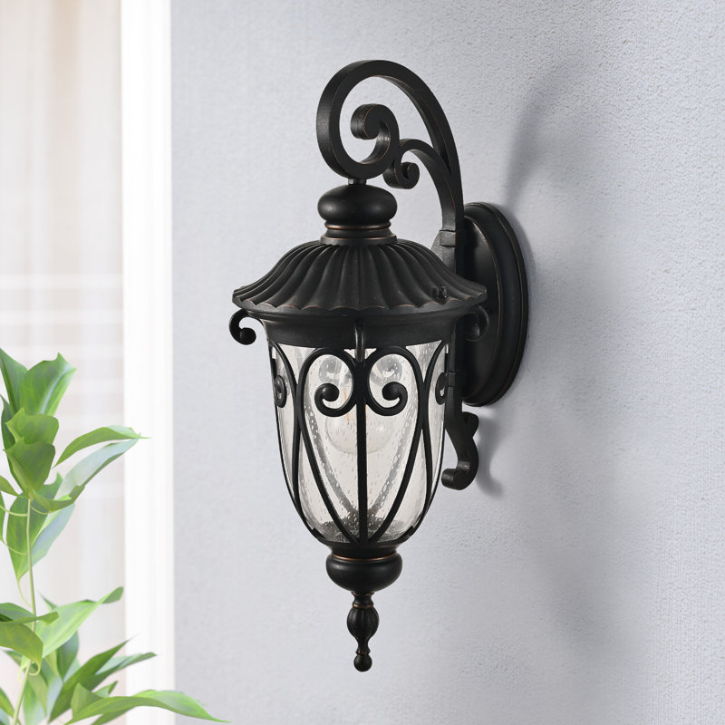 Outdoor Weatherproof Wall Light