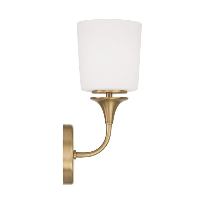 Kristofor Armed Sconce, Gold