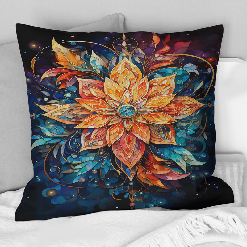 Coussin Spiral Kaleidoscope III - Abstract Spirals