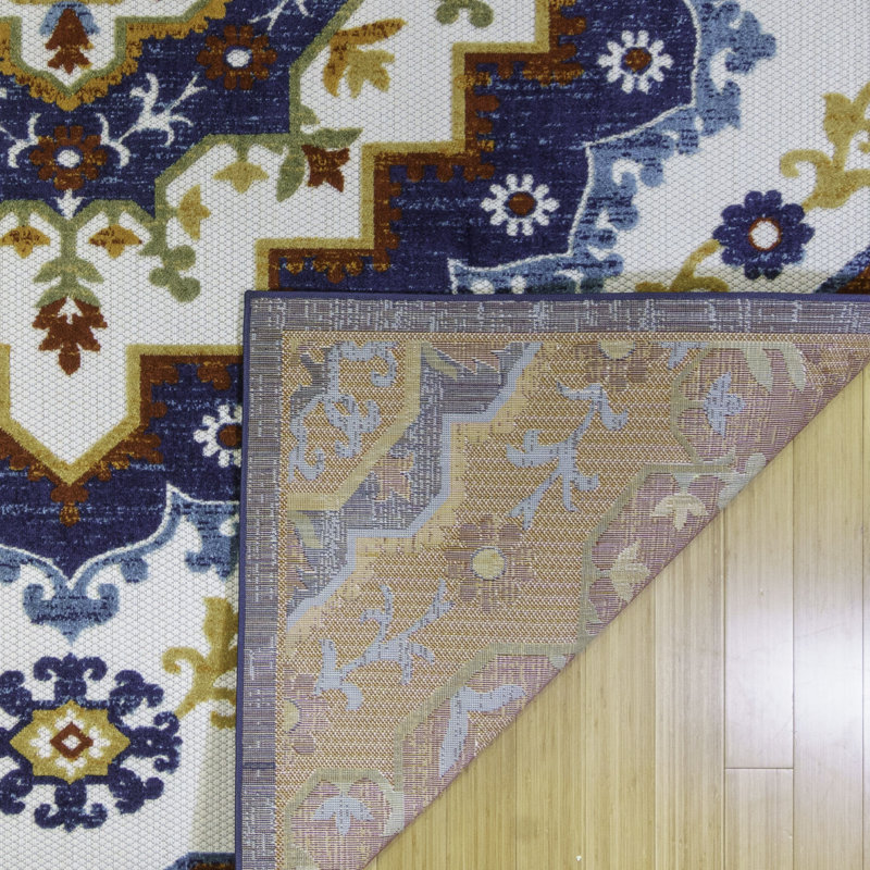 Tapis intérieur / extérieur bleu Kalari Amira, Rectangle 6 pi 6 po x 9 pi 6 po