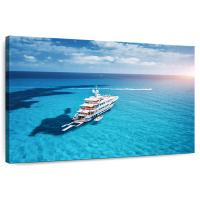Mehar Opulent Yacht Cruise
