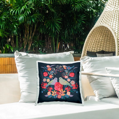 Coussin extérieur symétrique imprimé oiseaux et fleurs par Verbrugge