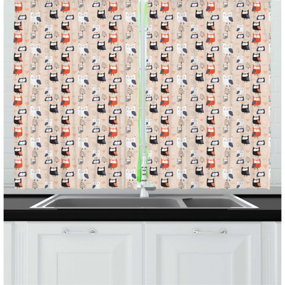 Pointed Kitchen Curtain