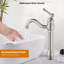 Robinet de lavabo vasque à poignée simple avec drain-92720587