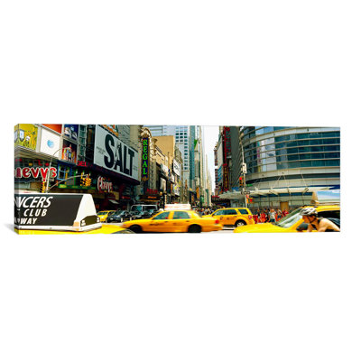 Le trafic panoramique dans une ville, une rue 42nd, huitième avenue, times square, manhattan, new york city, reproduction de photo sur toile tendue
