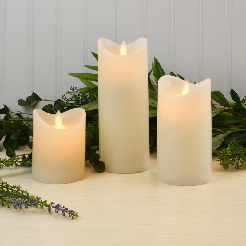 Bougies à cire DEL à piles avec flamme vacillante - 3 pièces