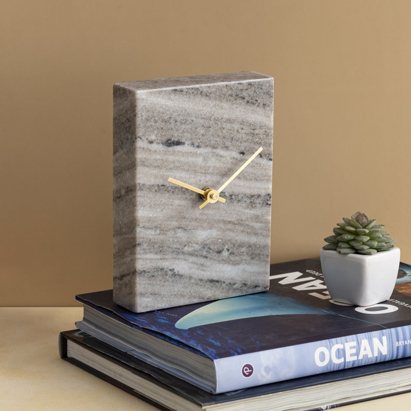 Petite horloge de table Morchino, H 17 po x l 11 po x P 12 po, Gris