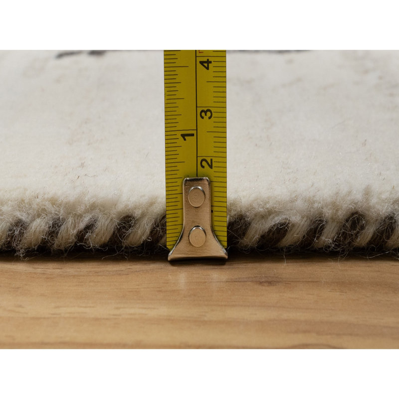 Wolverton One-of-a-Kind 2'4" X 4'8" Area Rug