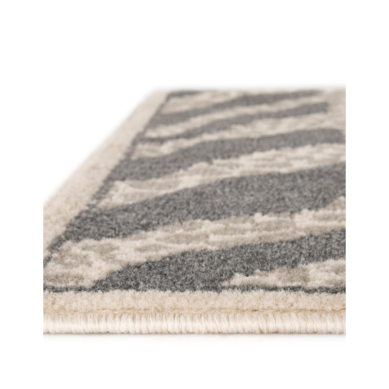  Tigres Wildlife Rug, Runner 2' x 8'
