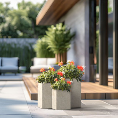 Ensemble de 3 pots à fleurs en ciment de 13 po, 16 po et 19 po de hauteur
