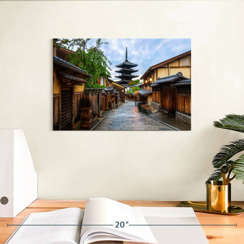 Lilie Sannenzaka Street, Kyoto, H 8 po x l 12 po