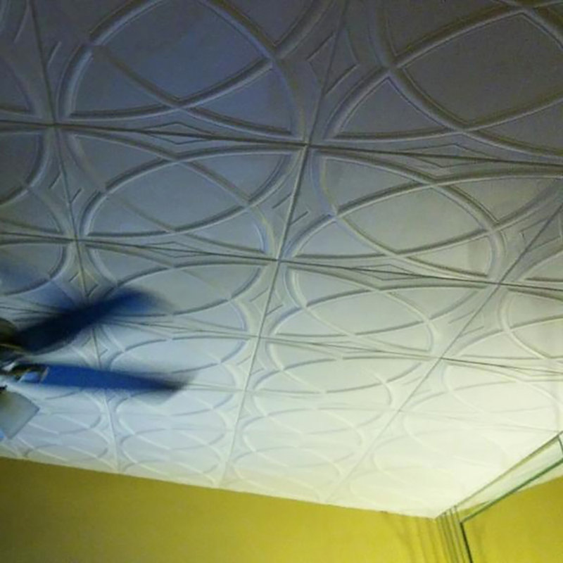 Carreaux de plafond en polystyrène 20X20 avec panneaux décoratifs à coller pour une installation facile à faire soi-même, ainsi que pour la rénovation de la maison et du sous-sol. R13 Saturn, Lot / 8
