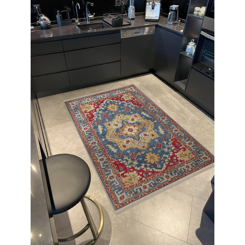 Tapis bleu / jaune à motifs traditionnels, Rectangle 4 pi 11 po x 9 pi 10 po