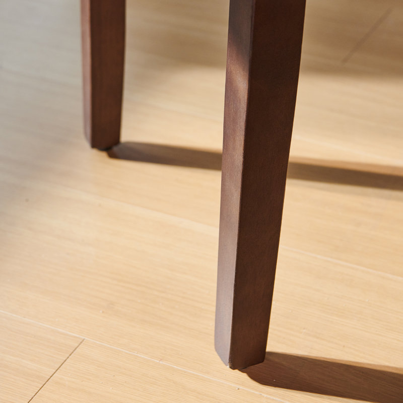 Chaise de salle à manger à oreilles, Chameau