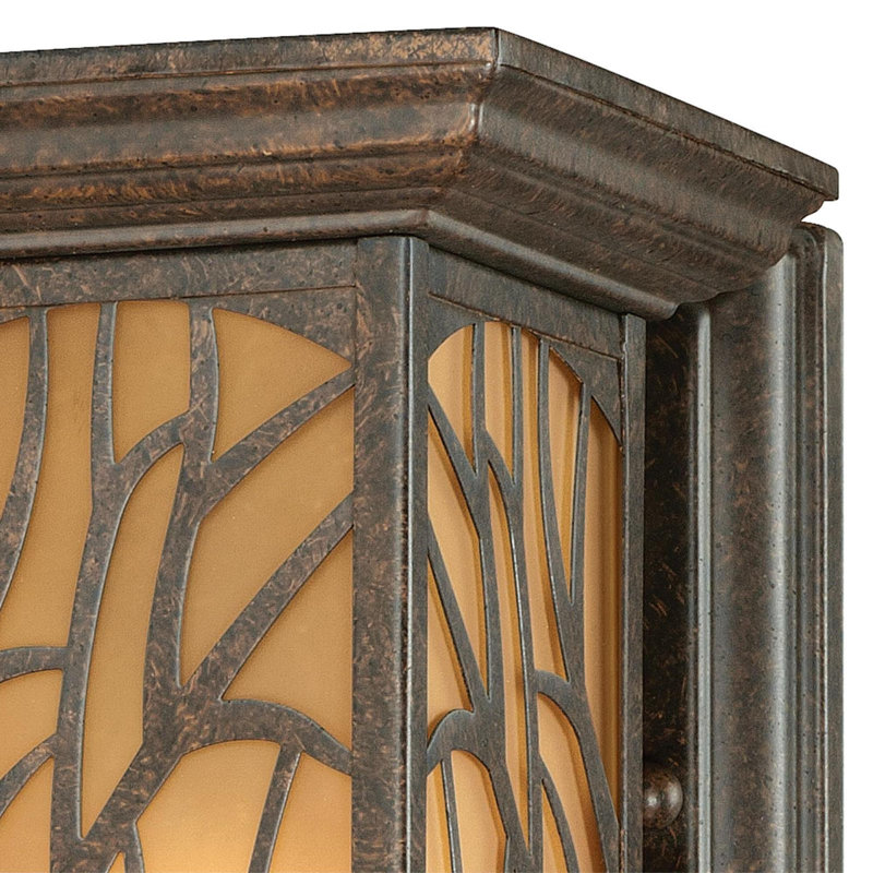 Elian Wall Light