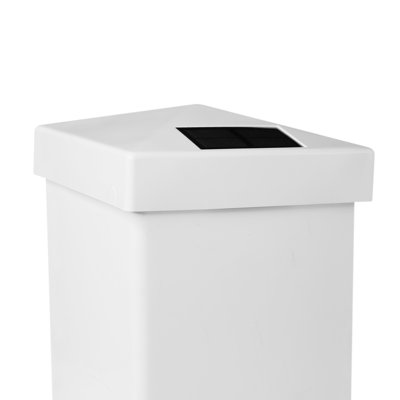 Capuchon de poteau de clôture en PVC blanc à piles