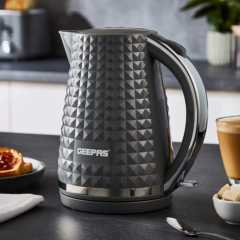 GEEPAS Argyle 4 Slice Bread Toaster & 1.7L Cordless Electric Kettle Combo Set with Textured Design | 1750W Toastie Machine 7 Browning Control | 2200W Kettle Auto Shut Off & Boil Dry Sensor