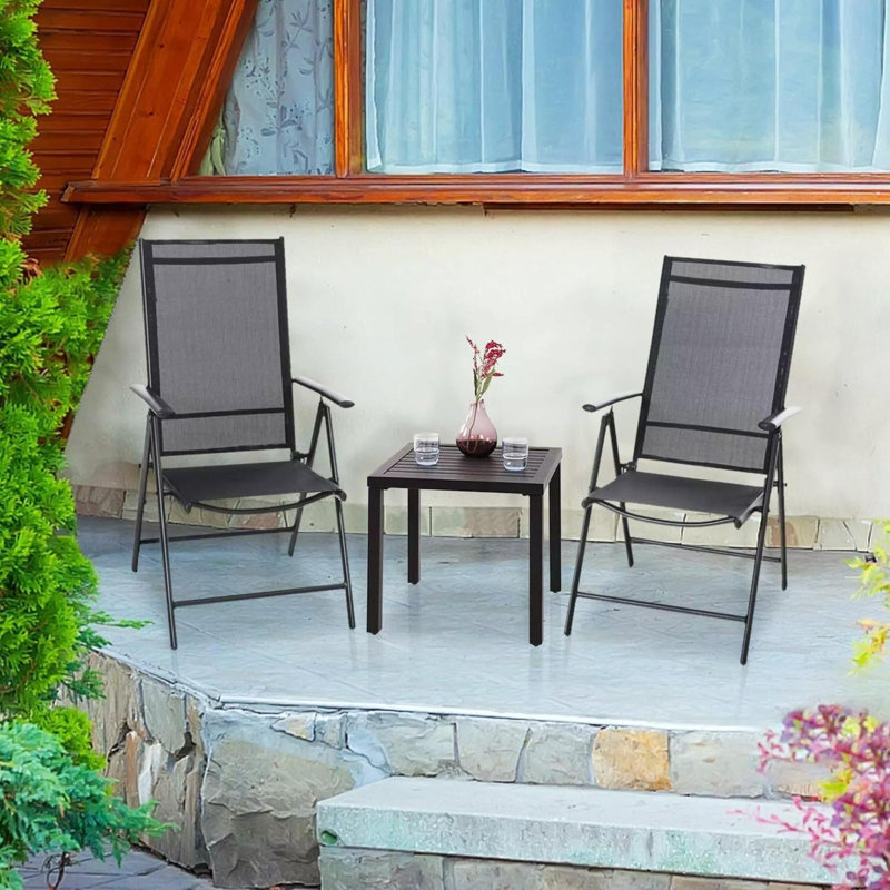 Petite table d'appoint carrée en métal