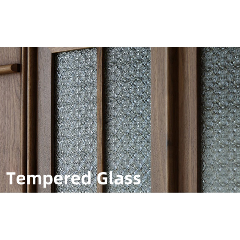 Classic Simple Atmospheric Wardrobe
