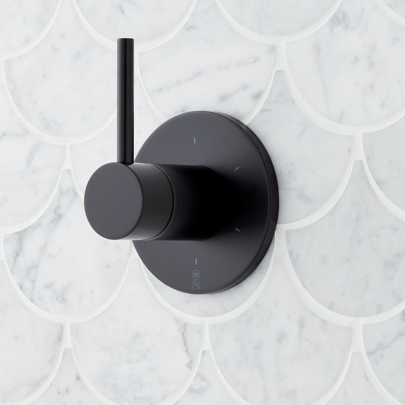 Système de douche thermostatique avec douche à main Lexia, Matte Black