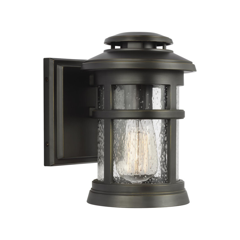 Petite lanterne Mckee, H 10 po x L 10,75 po x P 12,75 po, Bronze antique