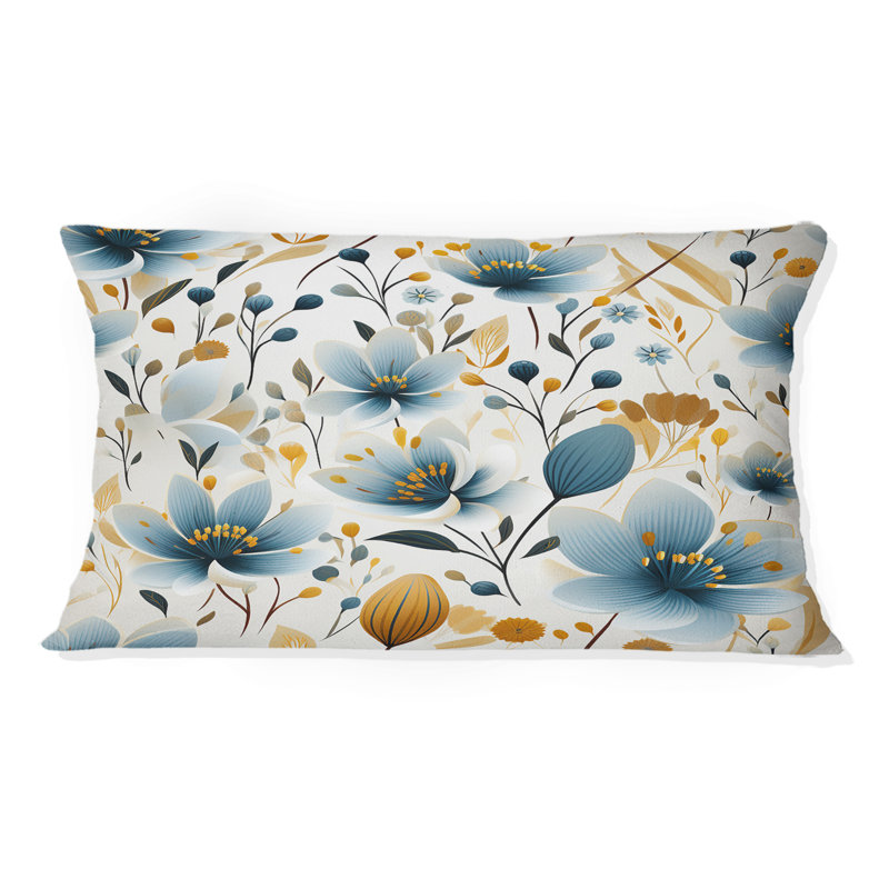 Motif floral bleu et beige Meadow - coussin à imprimé floral