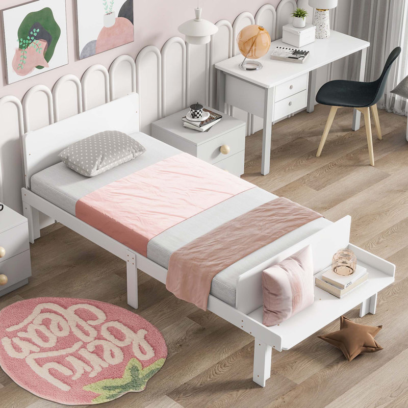 Lit plateforme avec banc de pied de lit