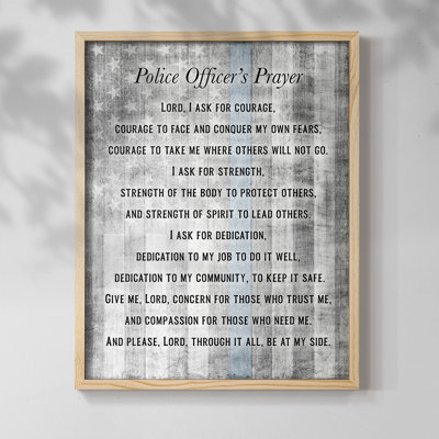 «Police Prayer», reproduction encadrée - bois massif