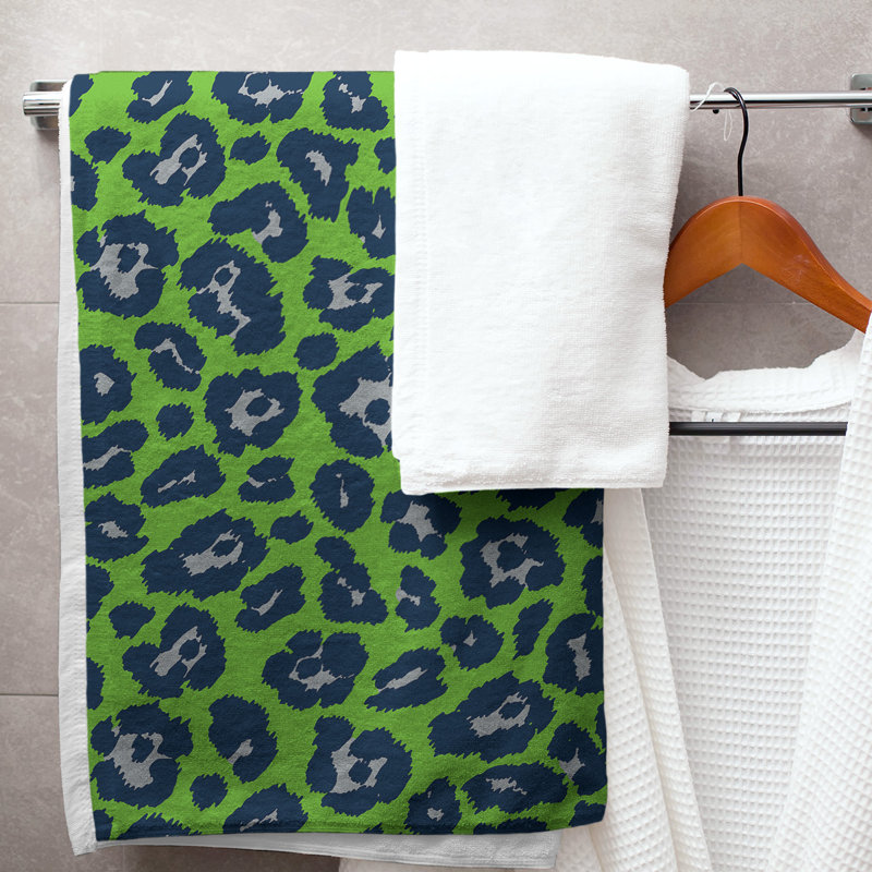 Lucida Bath Towel, Microfiber, Action Green/Wolf Gray/College Navy