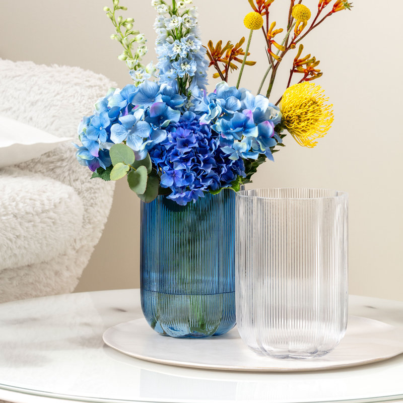 Villeroy & Boch Fleur Blue Vase, 8.75 in, Blue, Dishwasher Safe, Mouth-Blown and Handmade Glass Vase, Blue, 8.75"