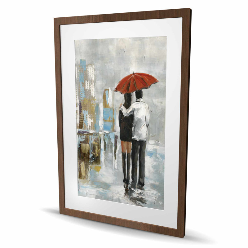 Couple marchant sous leur parapluie - reproduction mat encadrée, H 36 po x l 24 po, Brun