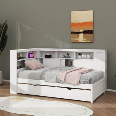 Lit de jour simple en bois avec tablettes intégrées, ports USB et lit gigogne escamotable