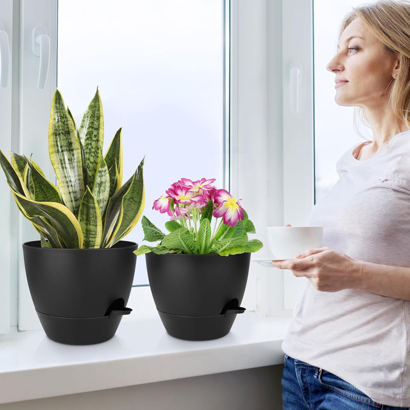 Set Of 5 Black Self-watering Plastic Planters With Saucers