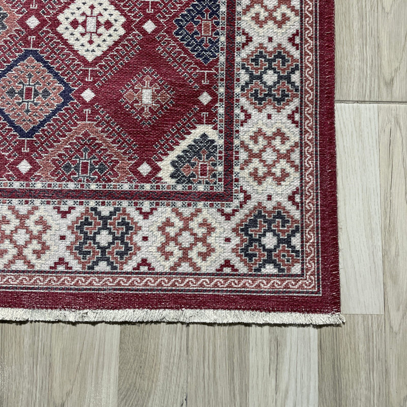 Tapis rectangulaire avec envers antidérapant Wyonnia, Rectangle 2 pi 8 po x 5 pi
