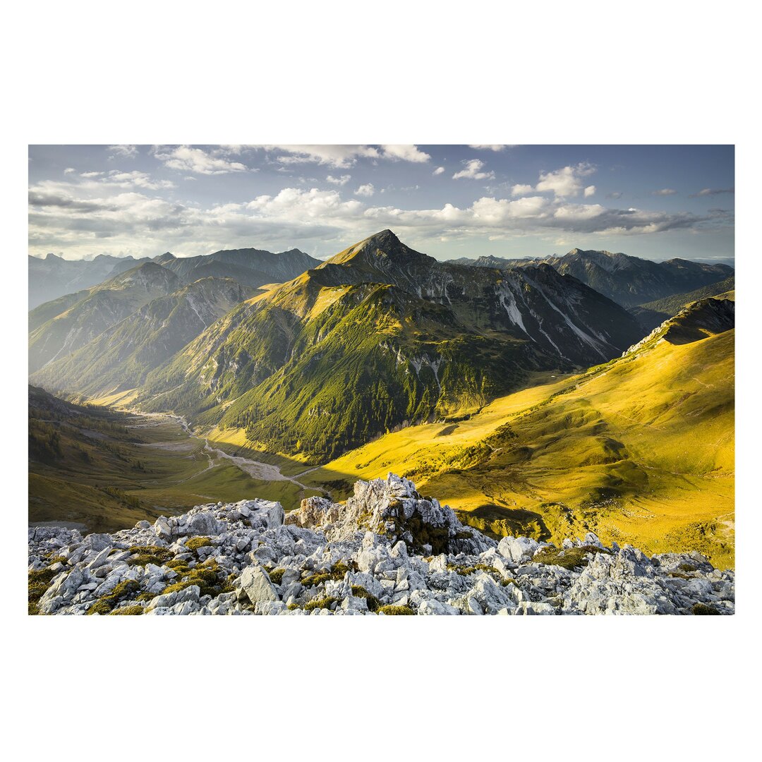 Seidenmatte Tapete Mountains and Valley of the Lechtaler Alps