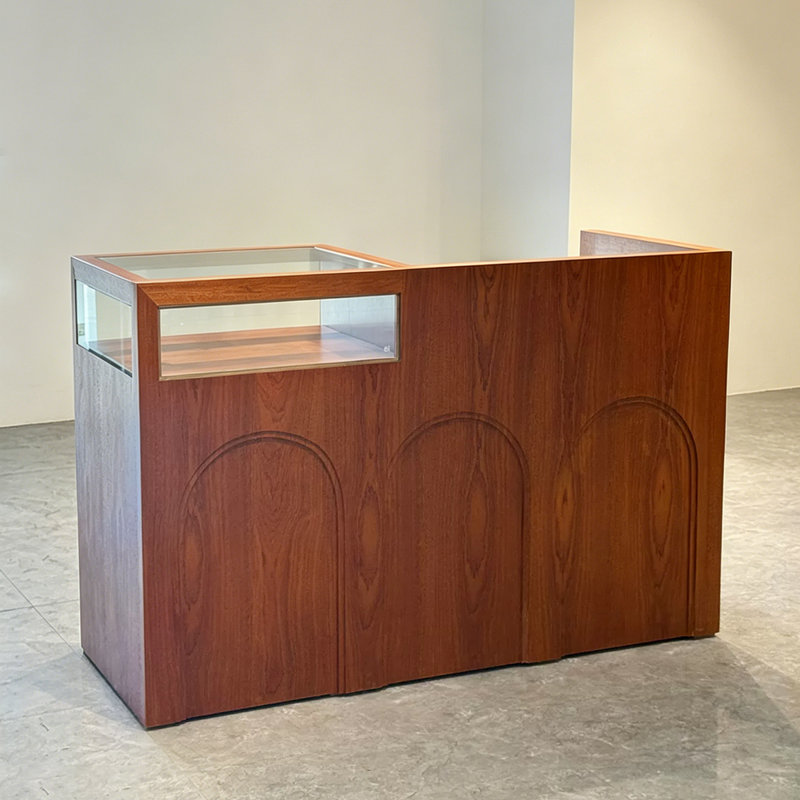 Bureau de réception Mid-Century, L 25 pi, 47.24