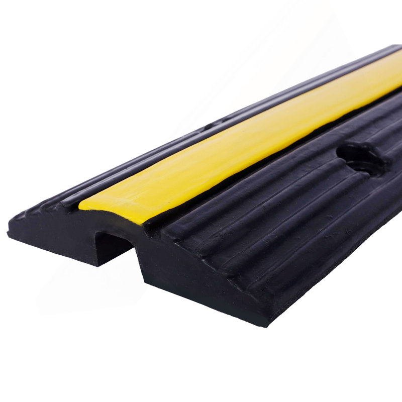 Cable Protector Ramp Rubber Speed Bumps 5 Pack Of 1 Channel 6600Lbs Load Capacity With 30 Bolts Spike For Asphalt Concrete Gravel Driveway (1 Channel, 5 Pack)