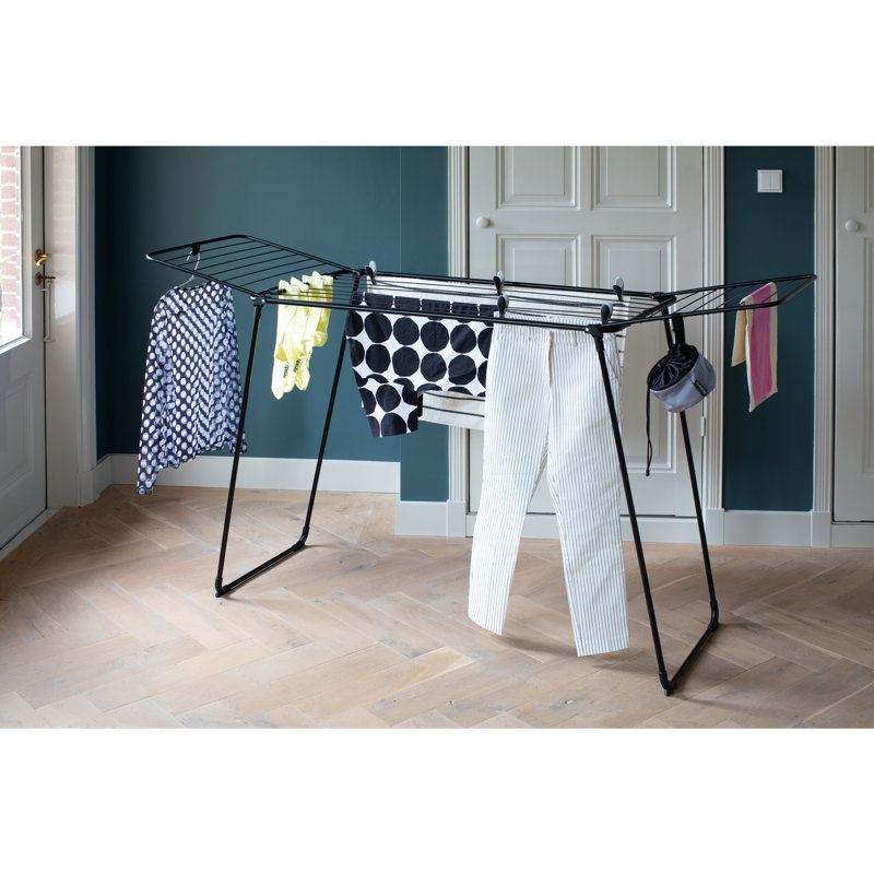 Séchoir à vêtements HangOn Too, 59 à 72 pieds (18 à 22 mètres), H 45,8 po x l 23,2 po x P 2 po, Noir mat