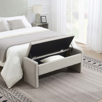Banc de bout moderne