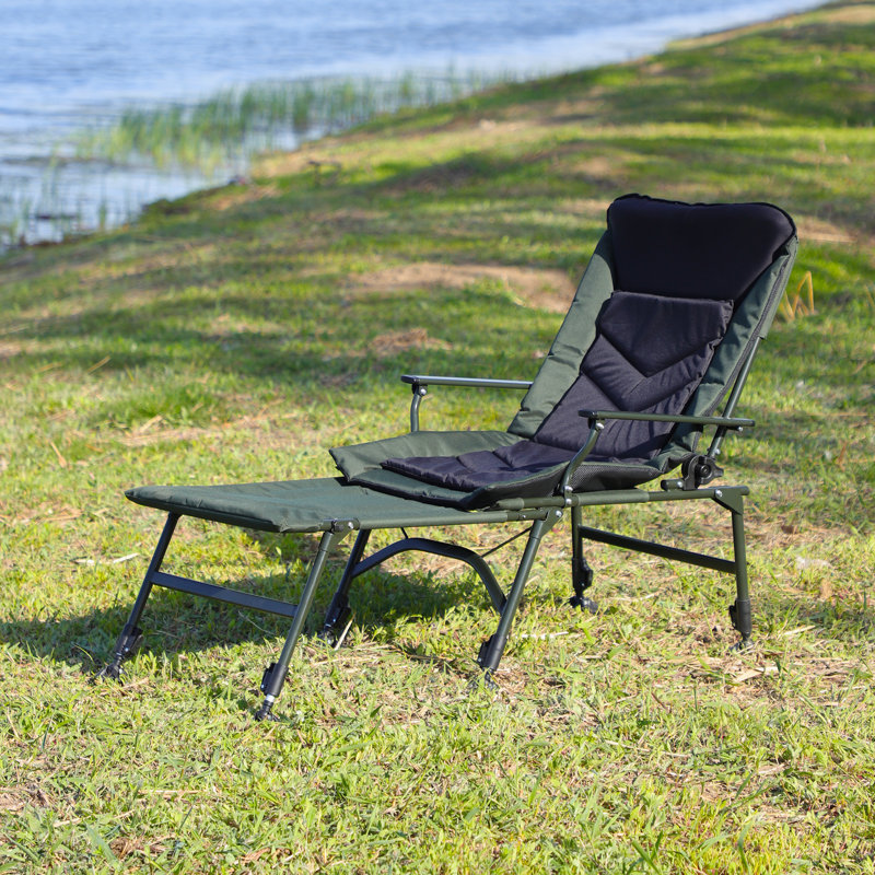 Chaise de camping avec repose-pieds amovible