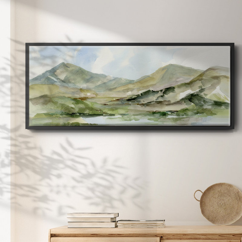 Serene Mountains II - toile encadrée, H 12 po x l 30 po