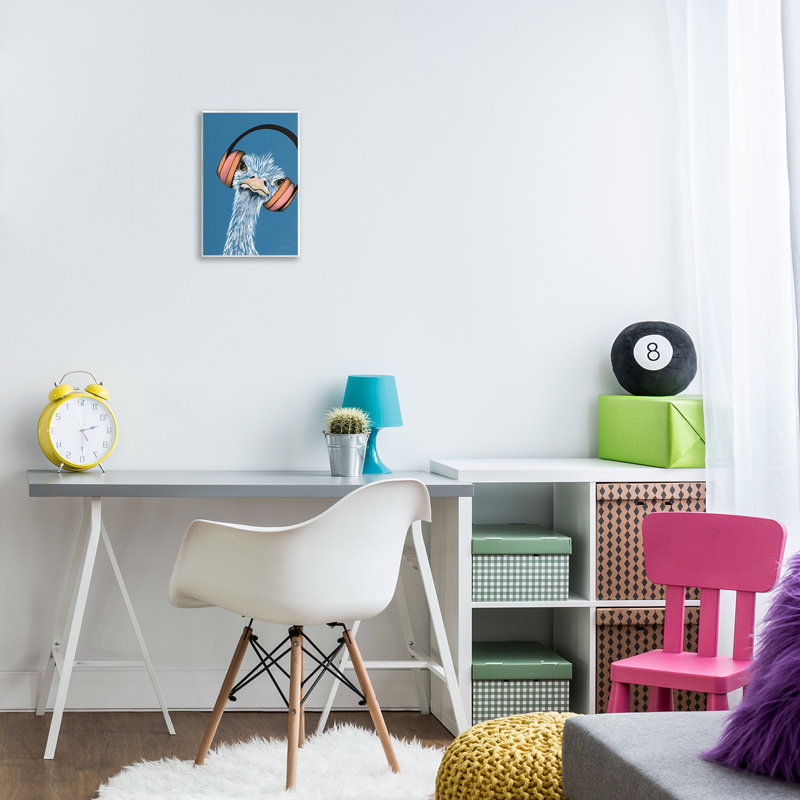 Art mural autruche avec écouteurs par Yvette St. Amant, H 15 po x l 10 po