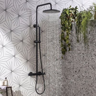 Wall Mounted Solid Brass Triple Function Thermostatic Shower System With Handheld Shower Heads With Footwash Spout