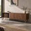 Console multimédia en noyer de 175 cm (68,94 pouces) avec 3 armoires et 4 tablettes ouvertes pour le salon