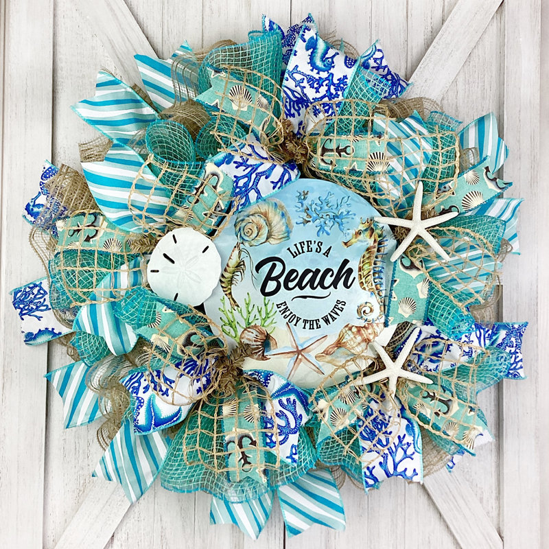 Couronne en maille 18 po Life's a Beach Enjoy the Waves