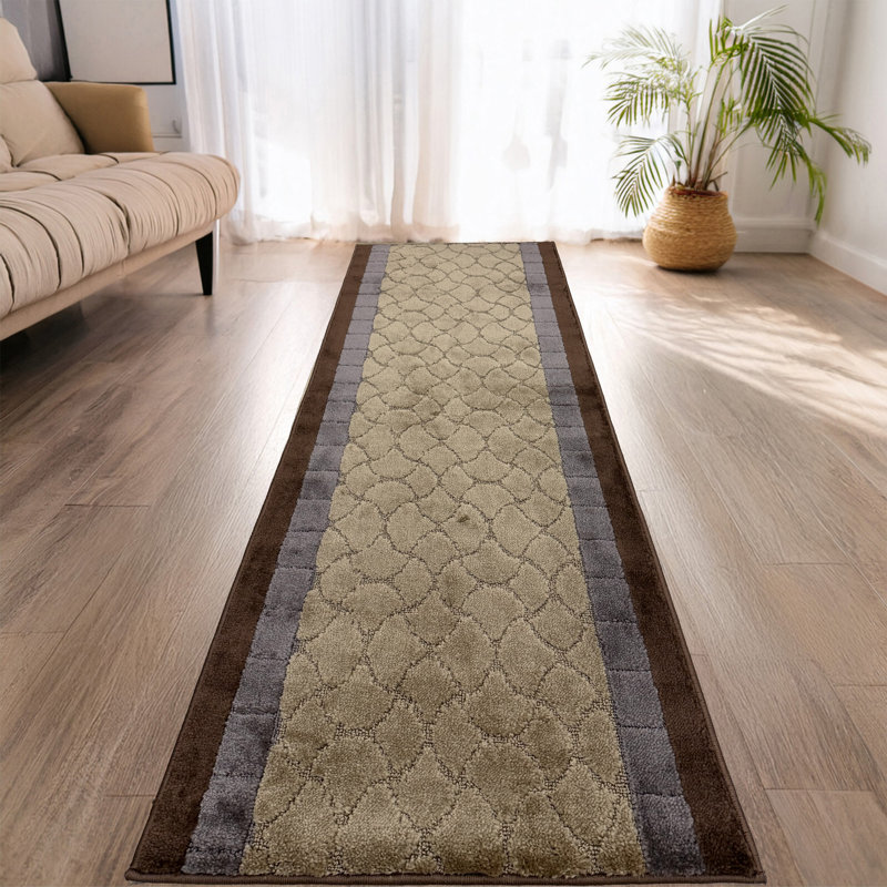 Tapis de couloir brun à taille moyenne en velours doux et lavable à la machine sur mesure, Tapis de couloir 2 pi 2 po x 10 pi