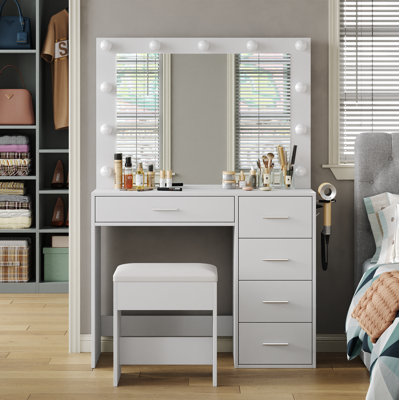 Vanity Desk with Power Outl,Makeup Table with Lighted Mirror, 3 Color Lighting Modes, Brightness Adjustable, Dressing Table with Drawers, Vanity Table Set for Women, Girls, White
