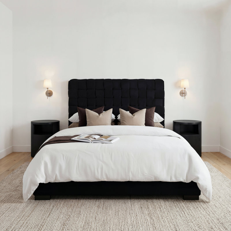 Upholstered Bed, Kingsize (5')